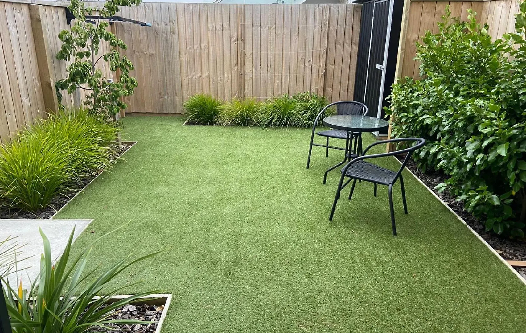 Near Stadium And Railway Station 3 Beds 1 Bath Townhouse With Car Park Onsite Christchurch 0*,  Nowa Zelandia